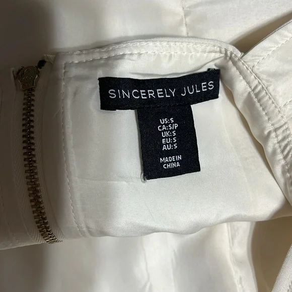 Sincerely Jules cream colored corset blouse - Picture 3 of 3